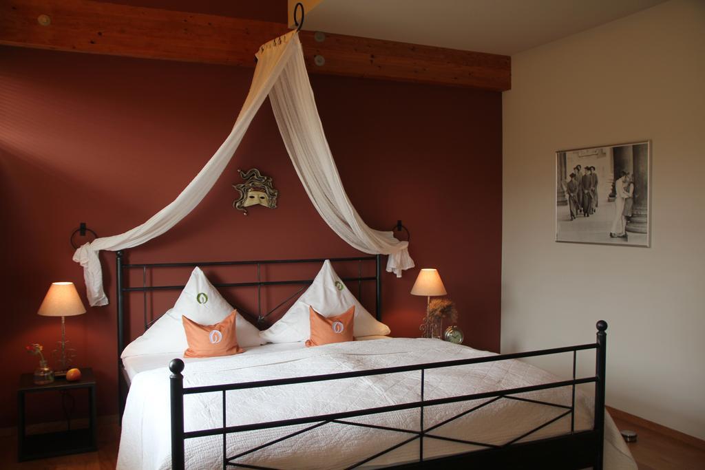 دريسدن Hotellerie&Spa "Einfach Schon" الغرفة الصورة
